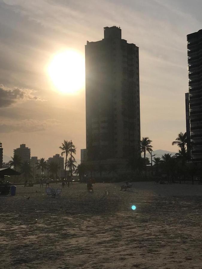 Lindo Apartamento Guilhermina - Edificio Frente Para O Mar Praia Grande  Luaran gambar